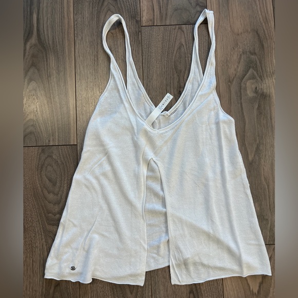 Lululemon Knit Tank Size 6 - Picture 2 of 6